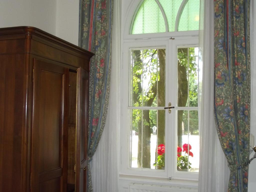 Sir David Balaton Castle Apartmanok 벌러톤세페즈드 객실 사진